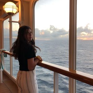 Meet your Posher, Hailey